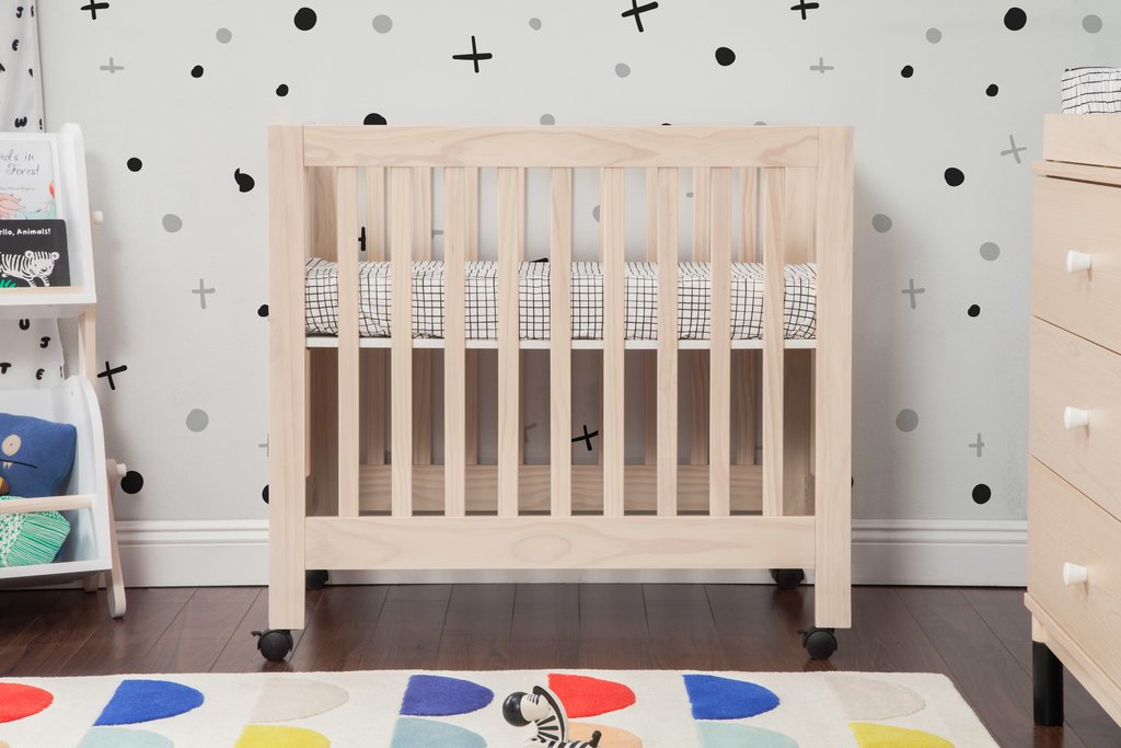 M6698NX,Origami Mini Crib In Washed Natural